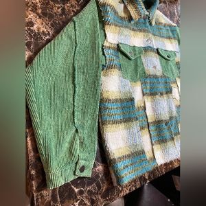 NWOT size medium Women's corduroy cotton blend jacket